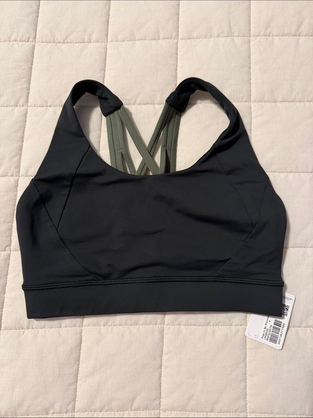Lululemon Free to Be Elevated Bra NWT Size 4